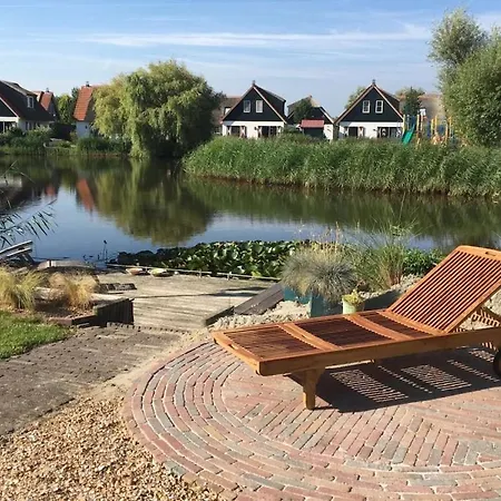 Holiday home Buitenplaats 79 *